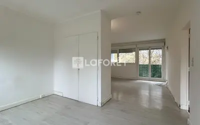 Appartement 780 €/mois AUBERGENVILLE (78410) photo 5