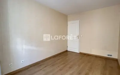 Appartement 1 075 €/mois MEULAN (78250) photo 9