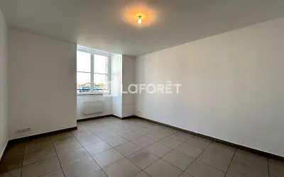 Appartement 792 €/mois JUZIERS (78820) photo 6