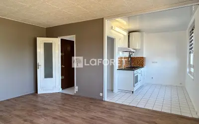 Appartement 702 €/mois LES MUREAUX (78130) photo 4
