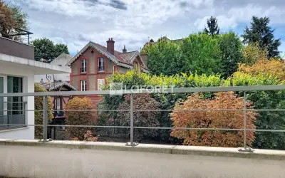 Appartement 230 000 € MONTMORENCY (95160) photo 2