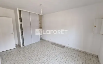 Appartement 820 €/mois MORET LOING ET ORVANNE (77250) photo 2