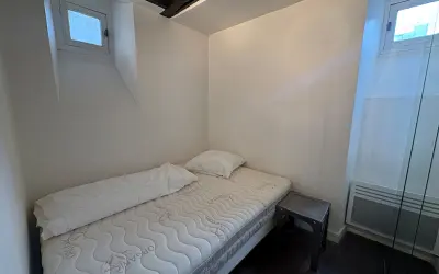 Appartement 1 085 €/mois PARIS (75009) photo 7