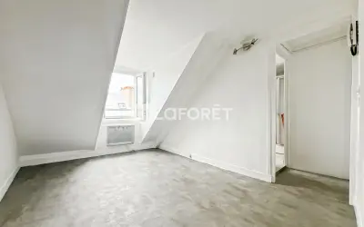Appartement 220 000 € PARIS (75009) photo 2