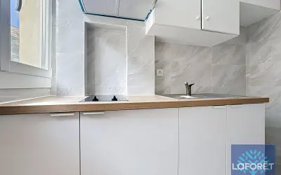 Appartement 1 450 €/mois PARIS (75018) photo 6