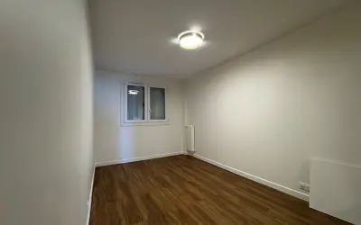 Appartement 1 380 €/mois NEUILLY SUR MARNE (93330) photo 5