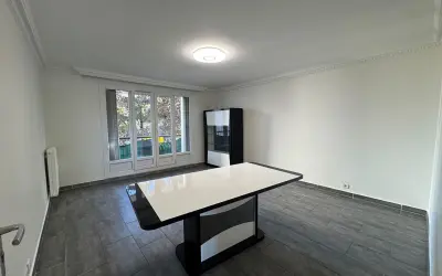 Appartement 1 450 €/mois NEUILLY SUR MARNE (93330) photo 7