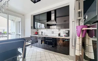 Appartement 1 450 €/mois NEUILLY SUR MARNE (93330) photo 4