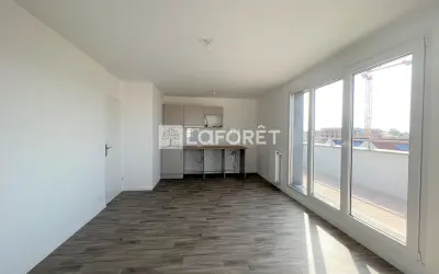 Appartement 862 €/mois MOISSY CRAMAYEL (77550) photo 2