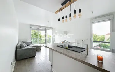 Appartement 199 900 € MOISSY CRAMAYEL (77550) photo 2