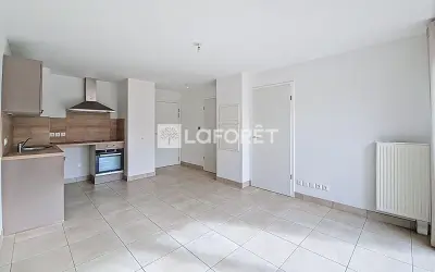 Appartement 820 €/mois VERT SAINT DENIS (77240) photo 4
