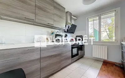 Maison 322 500 € VERT SAINT DENIS (77240) photo 4