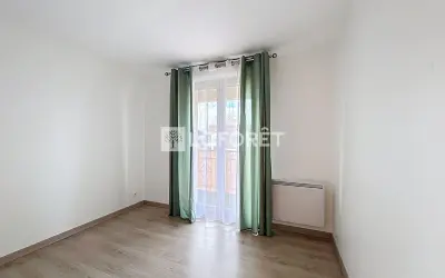 Appartement 1 090 €/mois LIEUSAINT (77127) photo 6