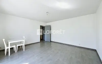 Appartement 830 €/mois MOISSY CRAMAYEL (77550) photo 4