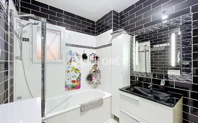 Appartement 1 250 €/mois TIGERY (91250) photo 8