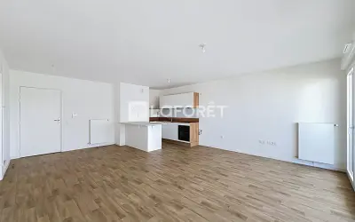 Appartement 1 180 €/mois MOISSY CRAMAYEL (77550) photo 4
