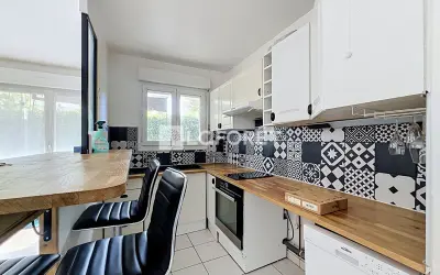 Appartement 870 €/mois MOISSY CRAMAYEL (77550) photo 2