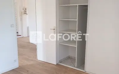 Appartement 939 €/mois CHAMBOURCY (78240) photo 4