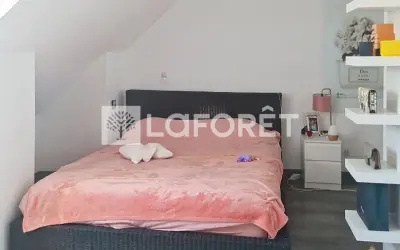 Maison 2 400 €/mois FLINS SUR SEINE (78410) photo 8