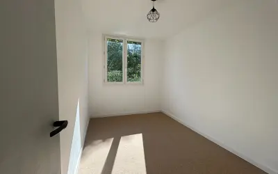 Maison 1 500 €/mois VERNOUILLET (78540) photo 9