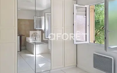 Maison 2 100 €/mois MAULE (78580) photo 4