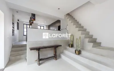 Maison 2 900 €/mois CRESPIERES (78121) photo 5