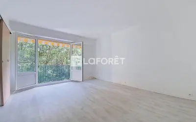 Appartement 1 350 €/mois VERNEUIL SUR SEINE (78480) photo 2