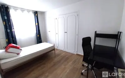 Appartement 1 590 €/mois LE PLESSIS ROBINSON (92350) photo 5