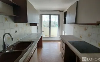 Appartement 1 100 €/mois LES ULIS (91940) photo 5