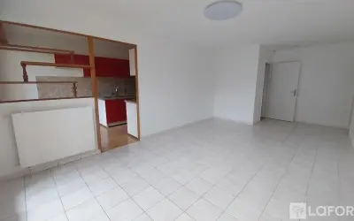 Appartement 1 200 €/mois LES ULIS (91940) photo 8
