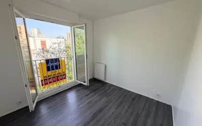 Appartement 1 200 €/mois LES ULIS (91940) photo 7