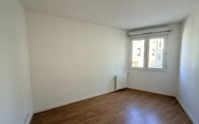 Appartement 900 €/mois ORSAY (91400) photo 4
