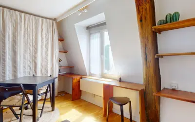 Appartement 950 €/mois PARIS (75010) photo 2