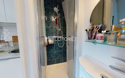 Appartement 900 €/mois PARIS (75010) photo 8