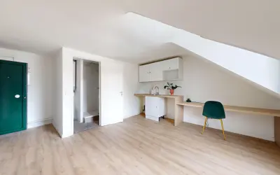 Appartement 300 000 € PARIS (75010) photo 4