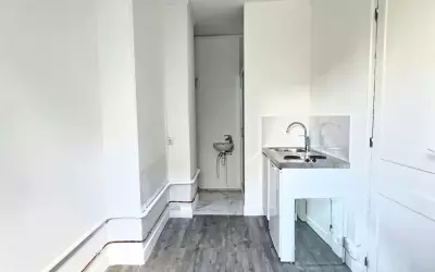 Appartement 140 000 € PARIS (75007) photo 2