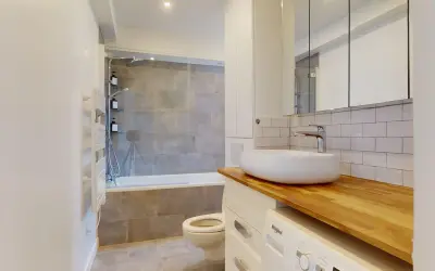 Appartement 2 300 €/mois PARIS (75010) photo 8