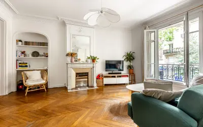 Appartement 3 100 €/mois PARIS (75018) photo 2