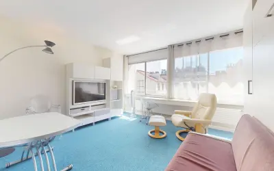 Appartement 1 300 €/mois PARIS (75010) photo 4