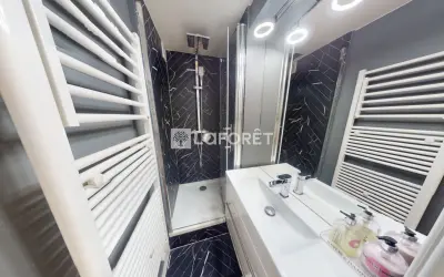 Appartement 950 000 € PARIS (75010) photo 7