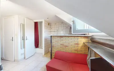 Appartement 107 000 € PARIS (75010) photo 2