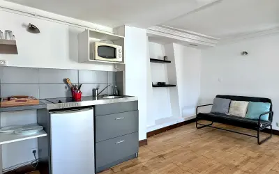 Appartement 396 000 € PARIS (75010) photo 2
