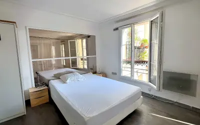 Appartement 396 000 € PARIS (75010) photo 4