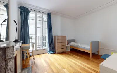 Appartement 3 315 €/mois PARIS (75010) photo 6