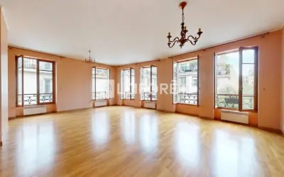 Appartement 599 000 € PARIS (75010) photo 2