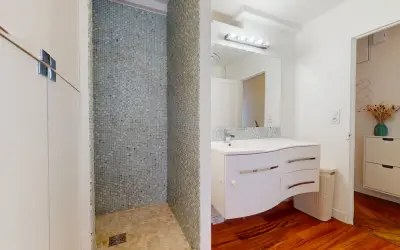 Appartement 2 650 €/mois PARIS (75010) photo 4