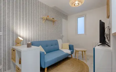 Appartement 1 010 €/mois PARIS (75010) photo 2