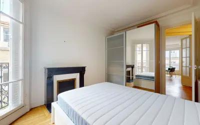 Appartement 1 970 €/mois PARIS (75018) photo 4