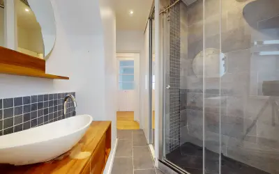 Appartement 1 970 €/mois PARIS (75018) photo 5