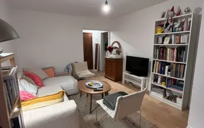 Appartement 1 856 €/mois PARIS (75011) photo 2
